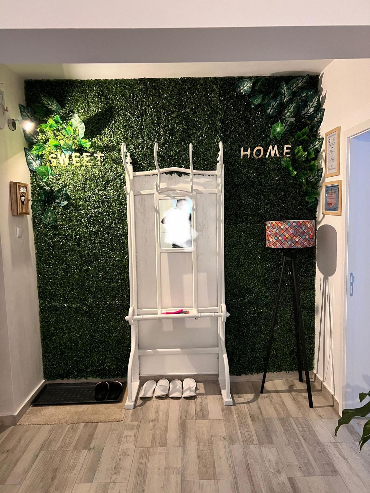 Sweet Home Apartament เปรดัล ภายนอก รูปภาพ